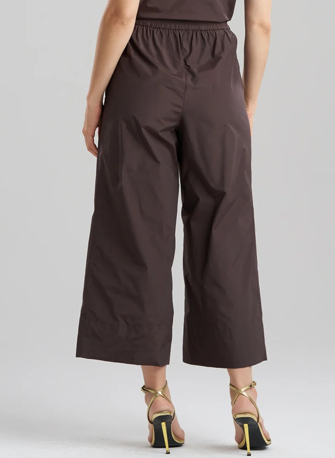 Techno Poplin Dark Brown Cropped Pants