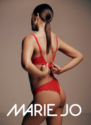 Cyrile True Red Thong