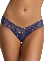 Signature Lace Everlasting Printed Low Rise Thong