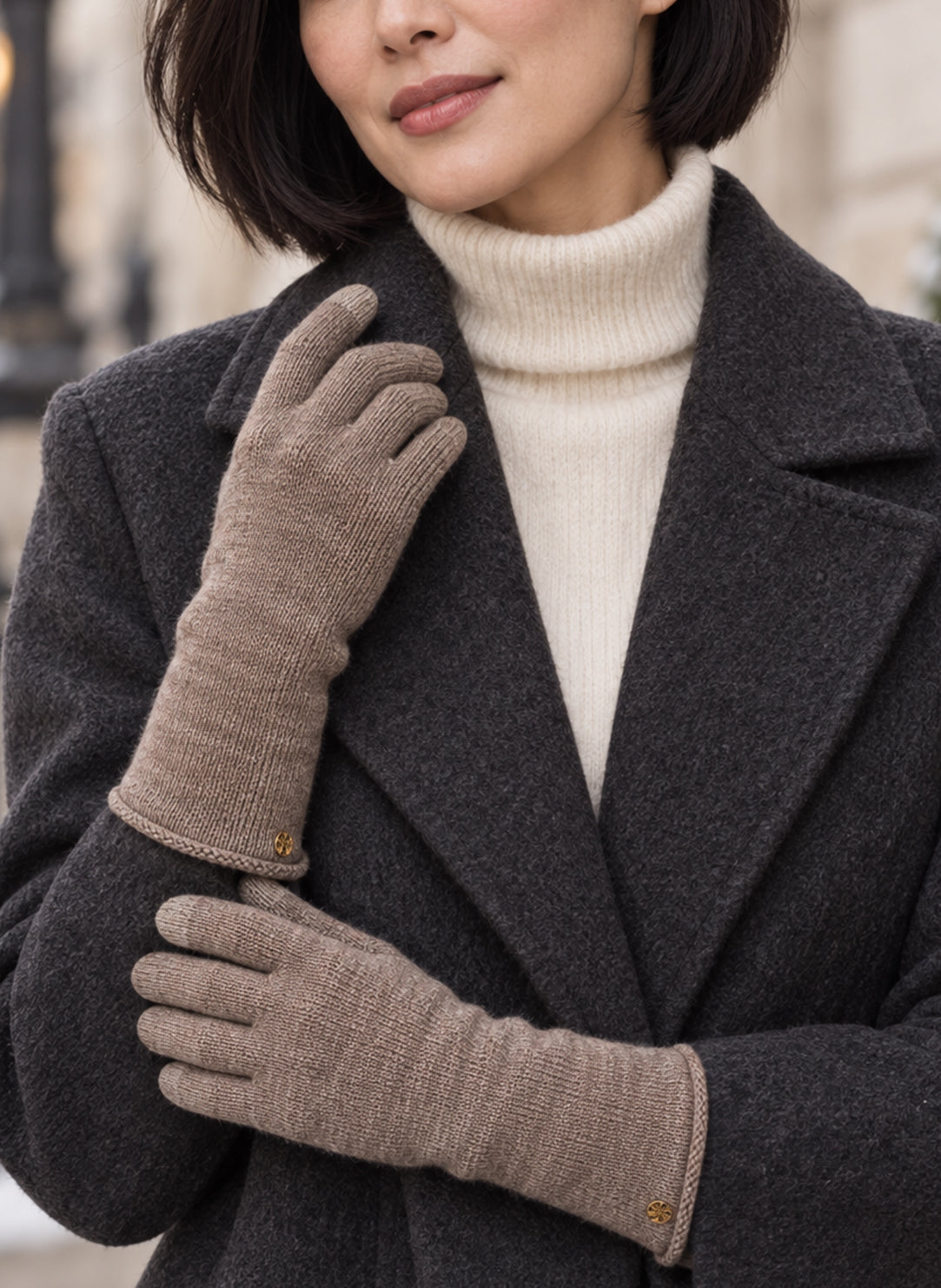 Luxe Knit Cinnabar Tech Touch Gloves