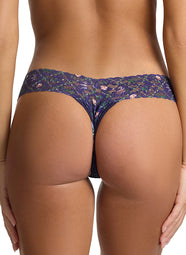 Signature Lace Everlasting Printed Low Rise Thong