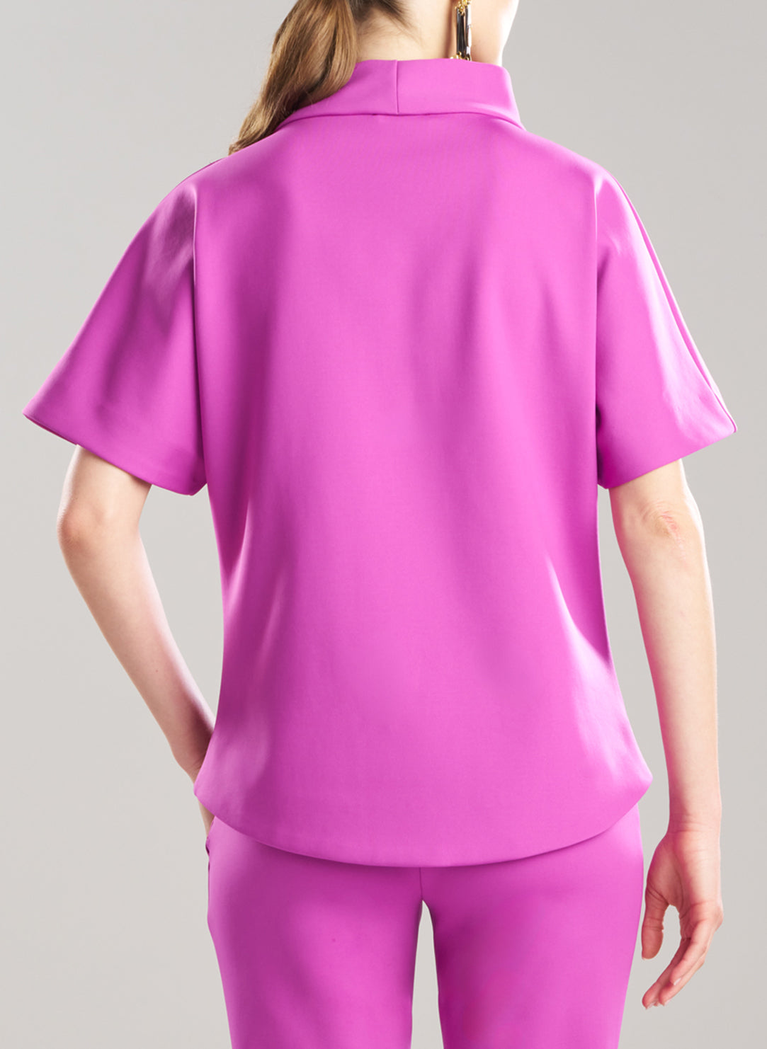 Techno Crepe Magenta Funnel Neck High Low Top