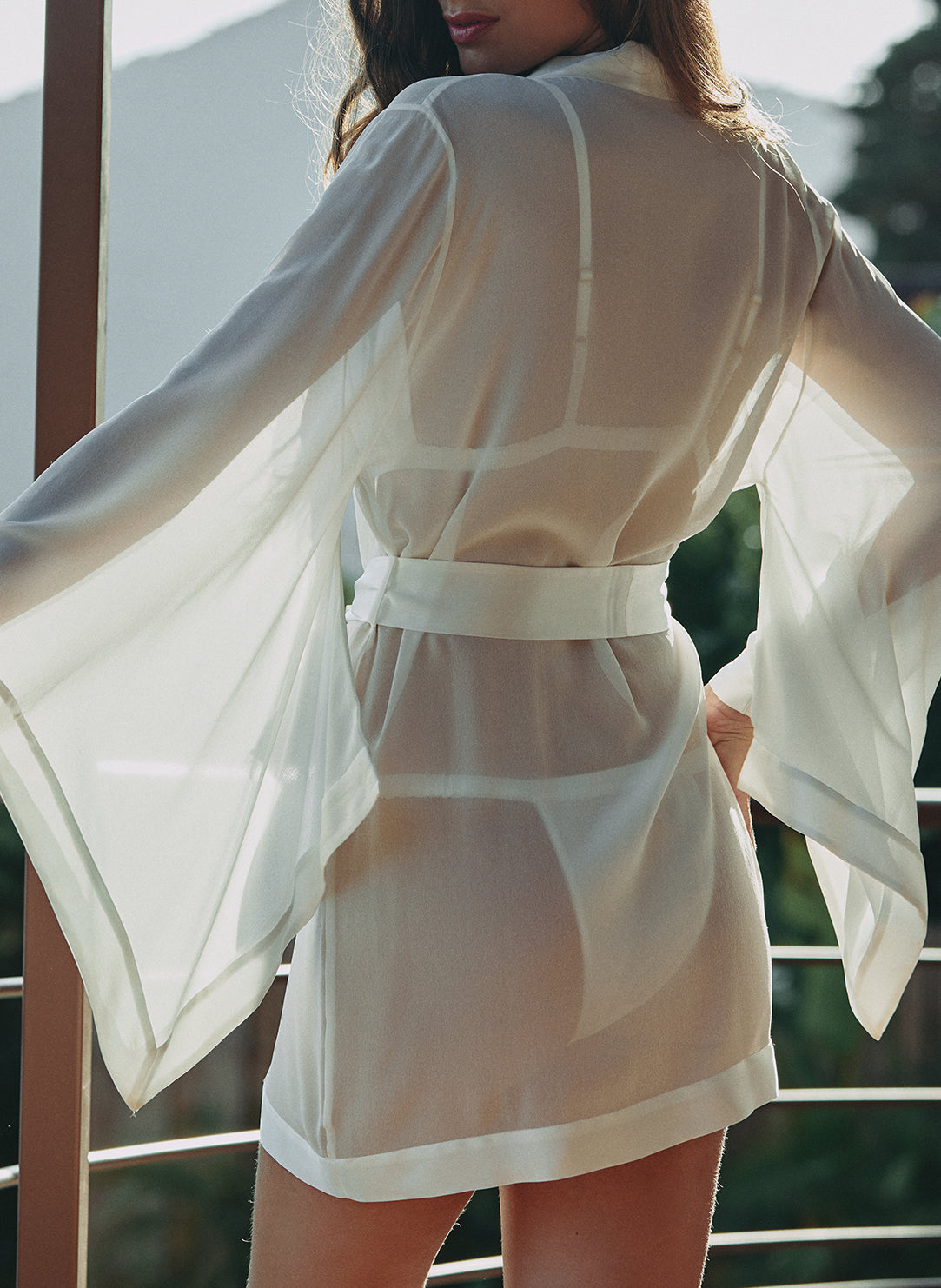 Calista Mousseline Naturel Short Robe