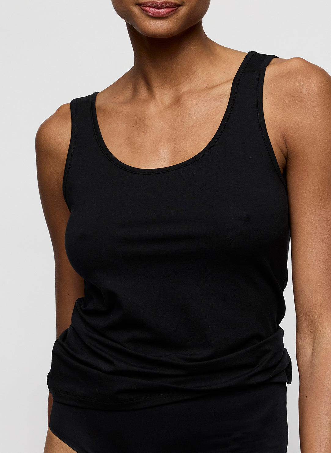 Soft Studio Black Top Without Cups