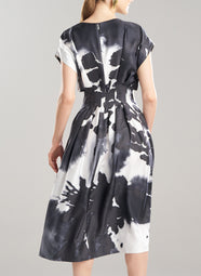 Black Orchid Black/White 100% Fit & Flare Pleated Dress