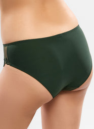 Anouk Emeraude Full Brief