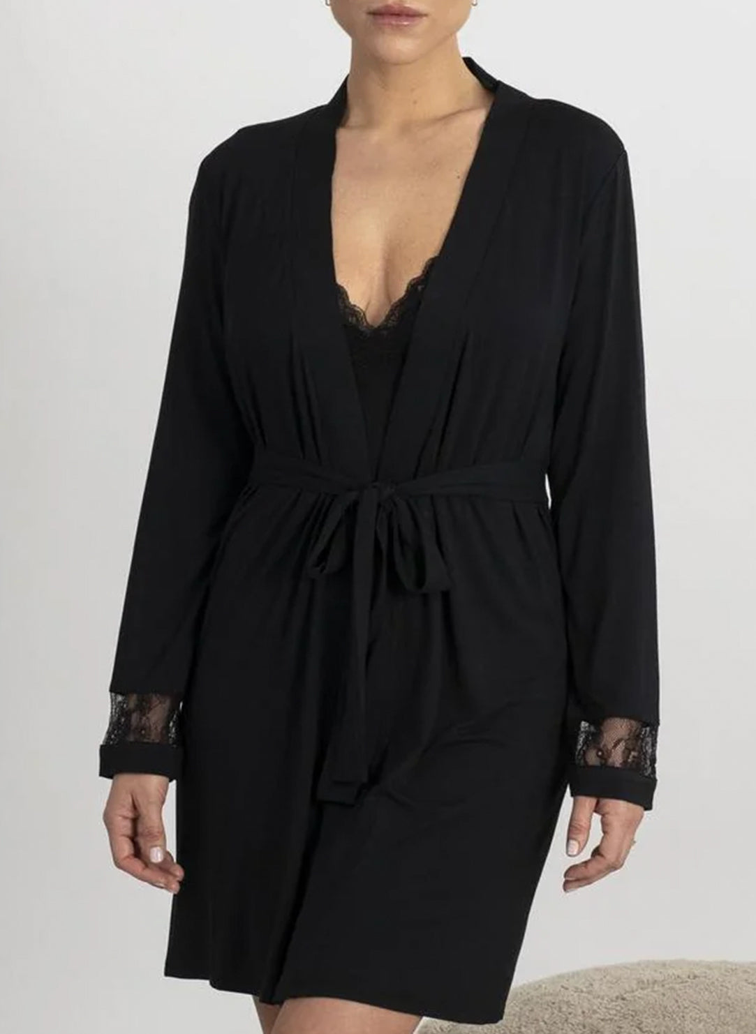 Nora Black Short Robe