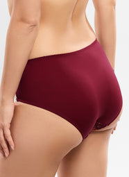 Agathe Amarante Full Brief