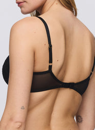 Aven Black Padded Bra Heartshape