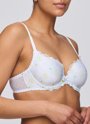 Chen White Yacht Padded Bra Heartshape