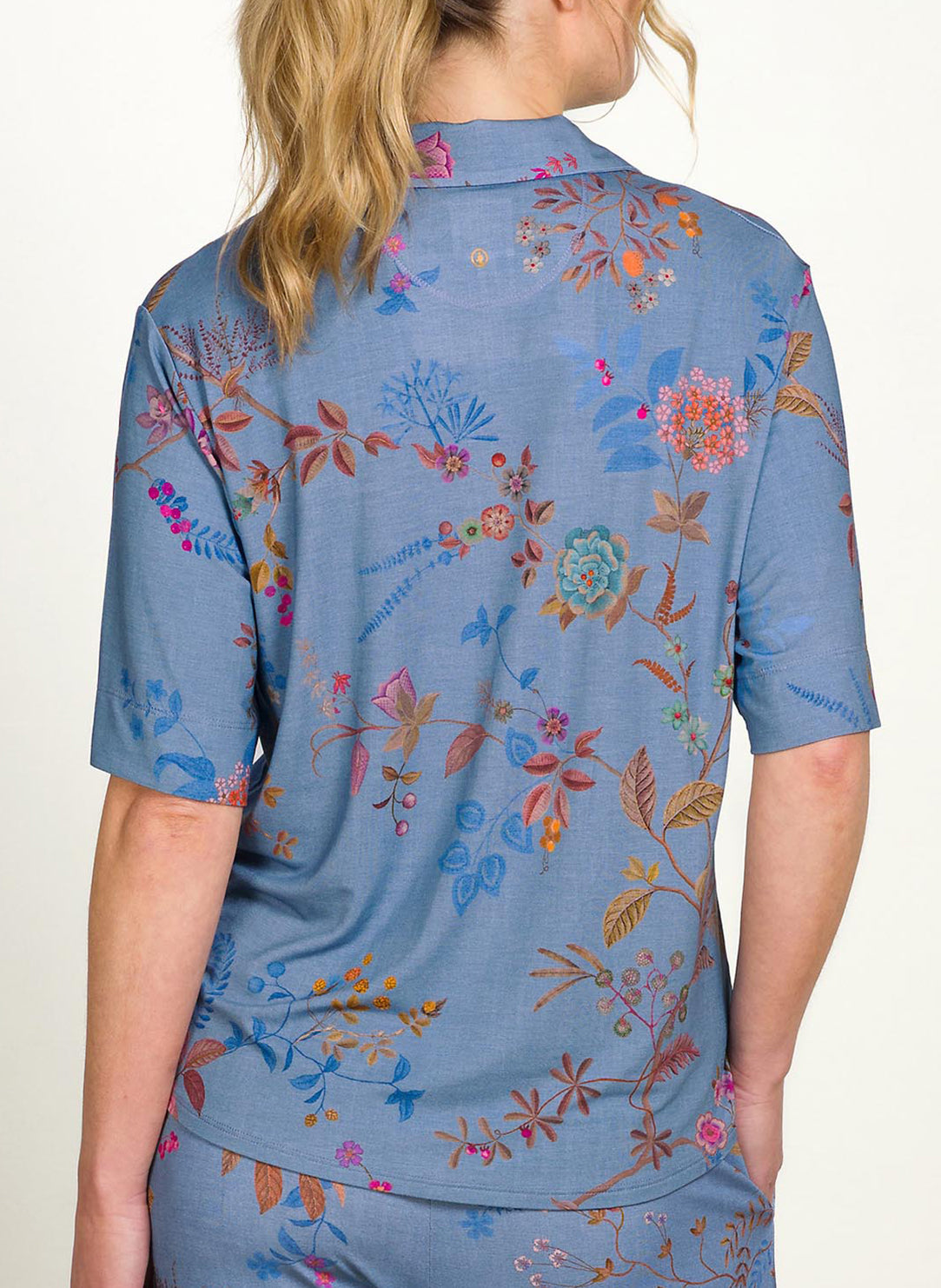 Bodhi Flower Blue Flora Short Sleeve Top
