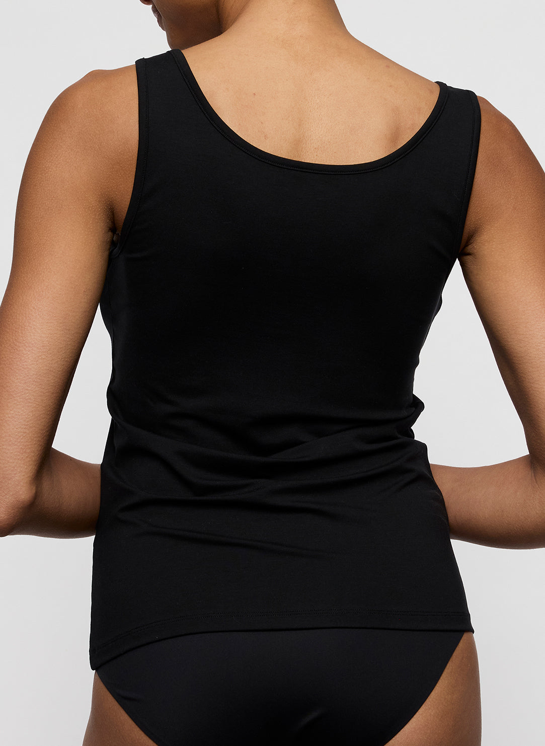 Soft Studio Black Top Without Cups