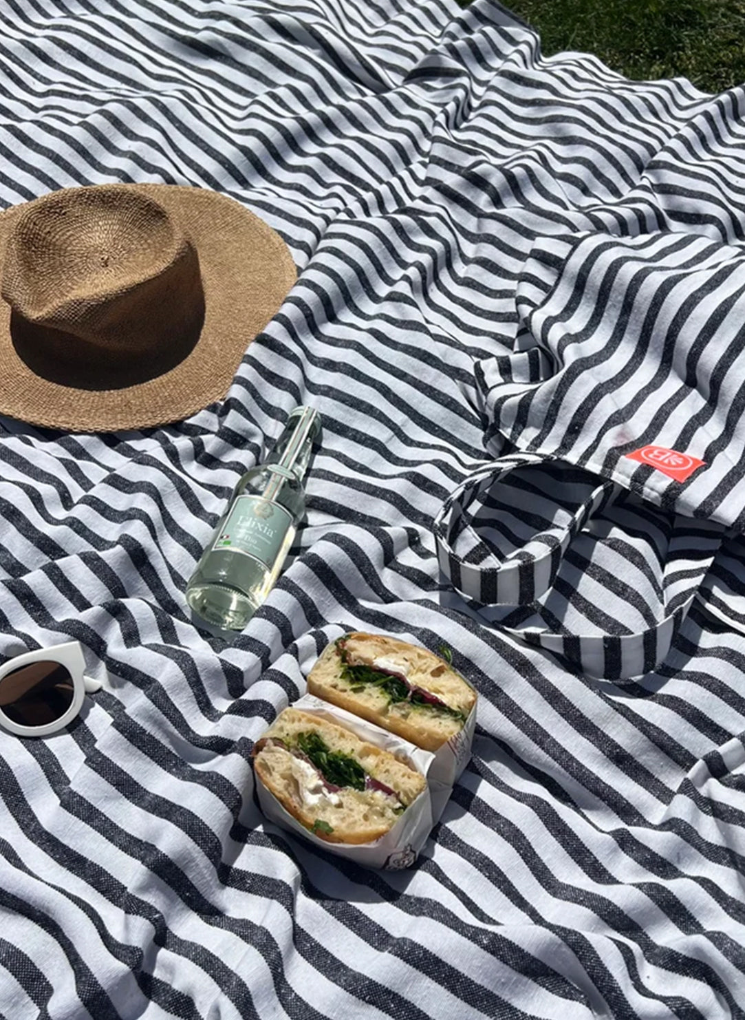 La Francisca Black Stripe Beach Blanket
