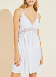 Mariana White Chemise