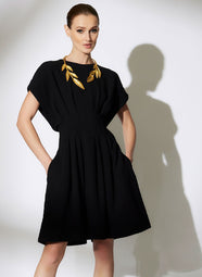 Stretch Texture Jacquard Black Pleated Dress