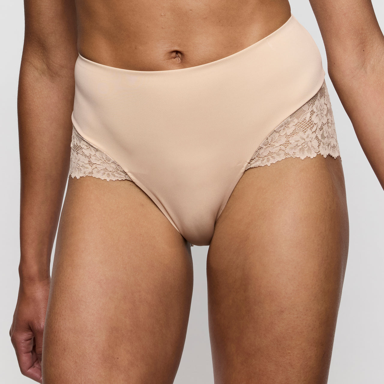 Soft Studio Caffé Latte Full Briefs