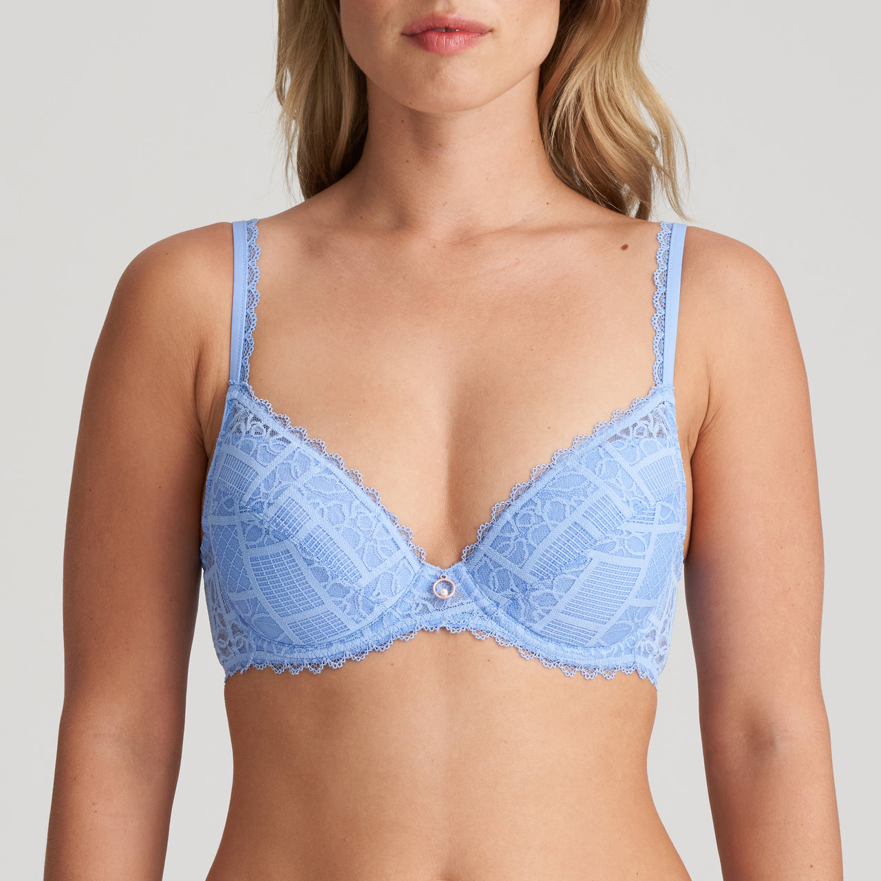 Jadei Open Air Push-up Bra Removable Pads
