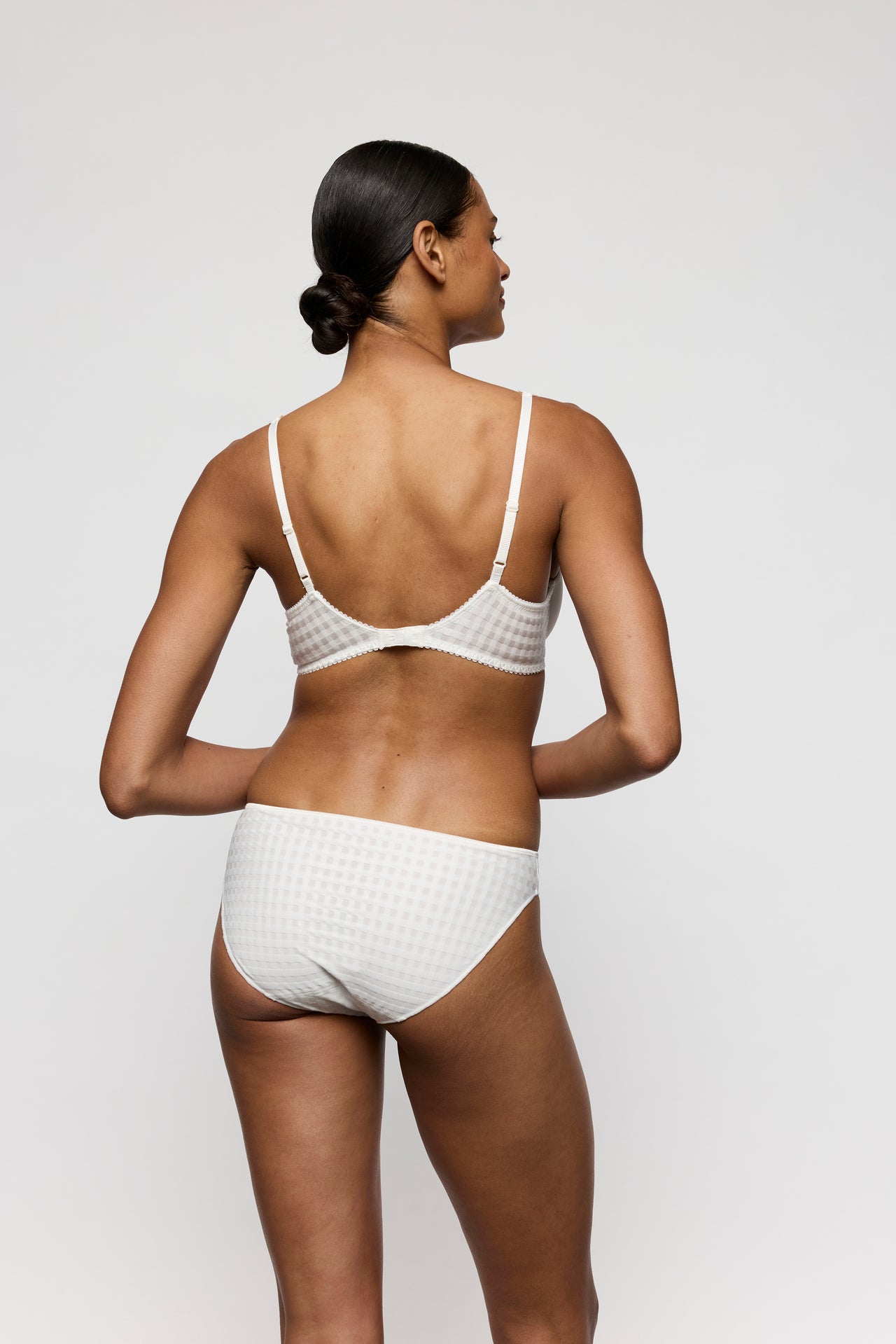Avero Natural Spacer Full Cup Bra