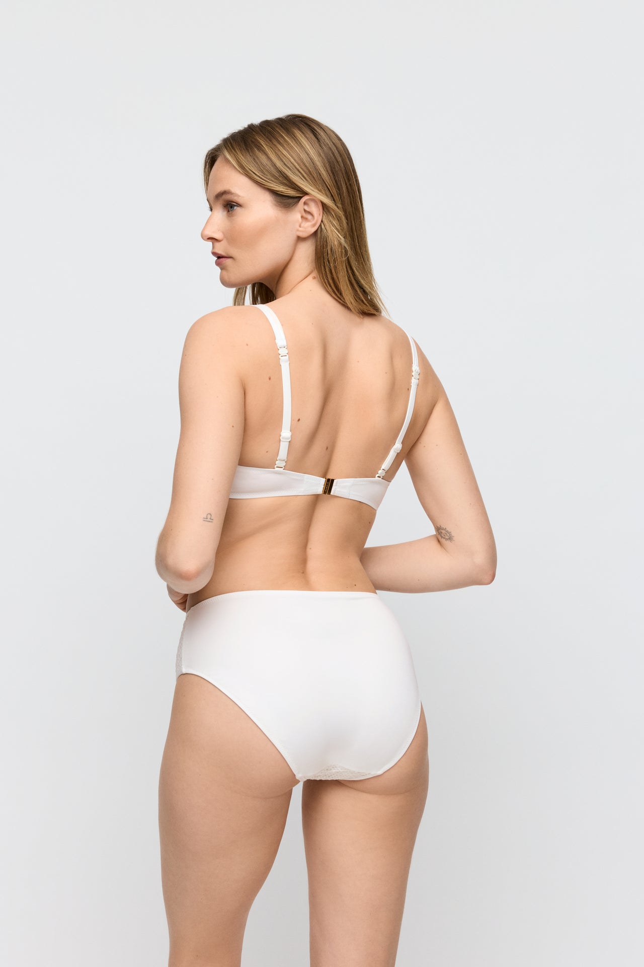 Taleah Elfin White Padded Bikini Top Heartshape
