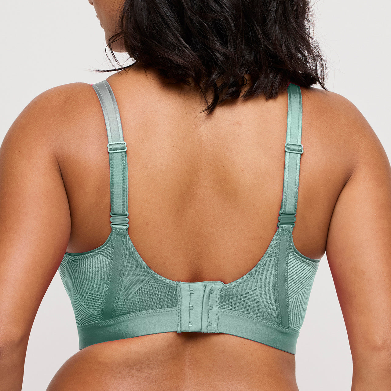 The Game Sage Sports Bra