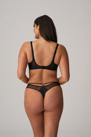 Zipolite Black Half Padded Plunge Bra