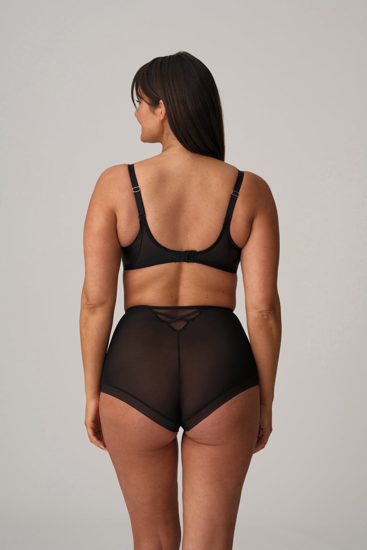 Zipolite Black Full Cup Bra
