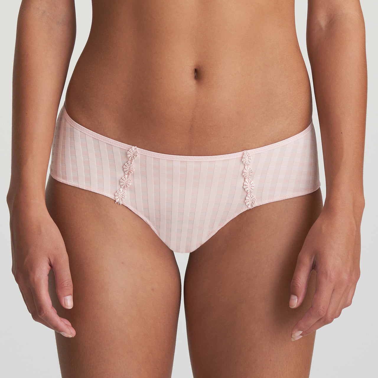 Daisy Pearly Pink Hotpants