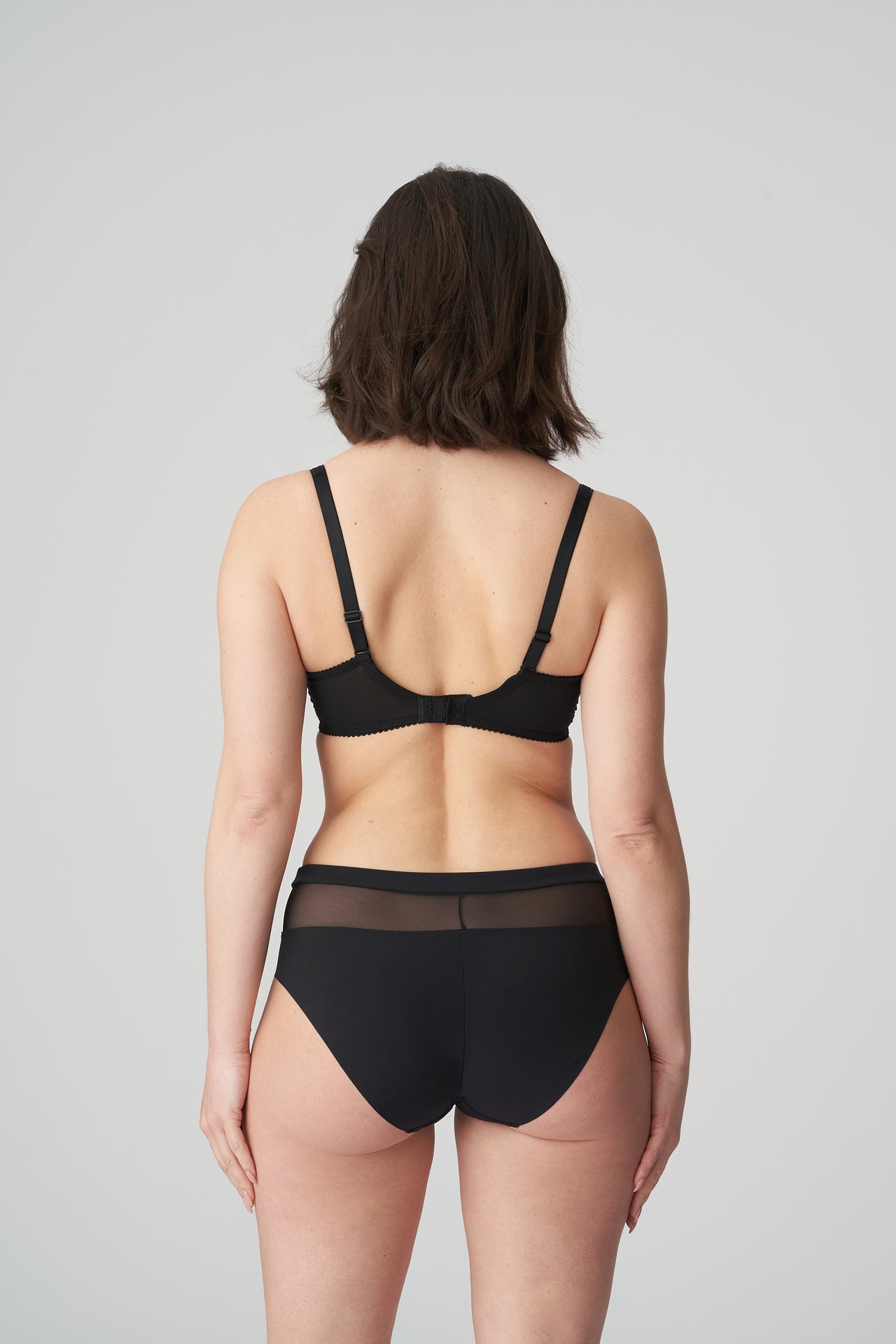 Sophora Black Balcony Bra Tulip Seam